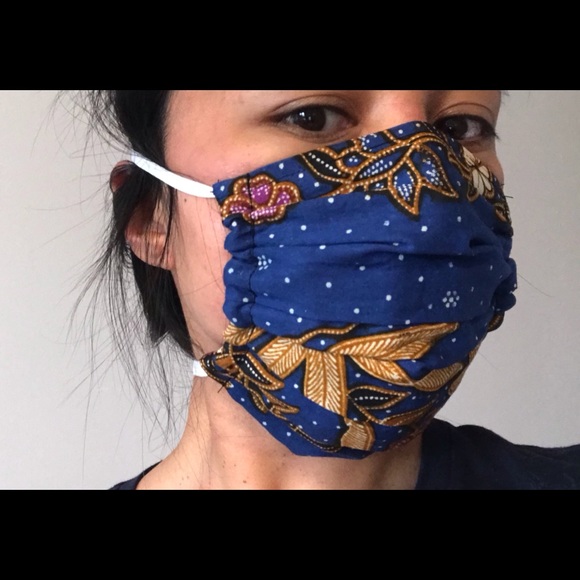 Blue Batik Reversible Cloth Face Mask Unique - Picture 3 of 5